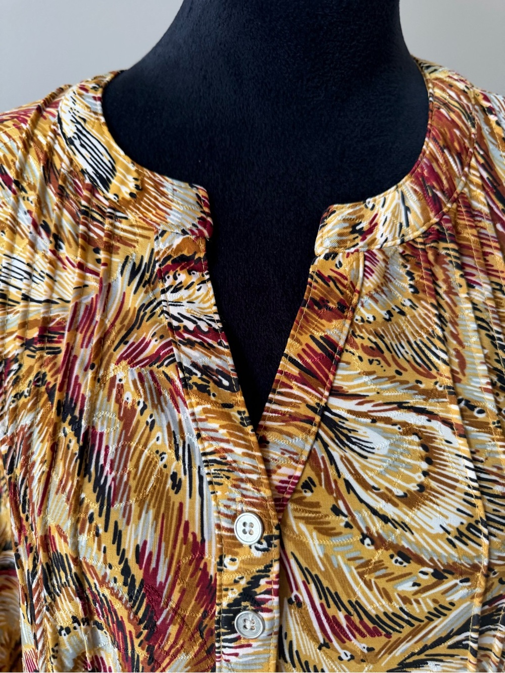 NY Collection Mustard Multi-Pattern Button Henley Top Large - Picture 5 of 9